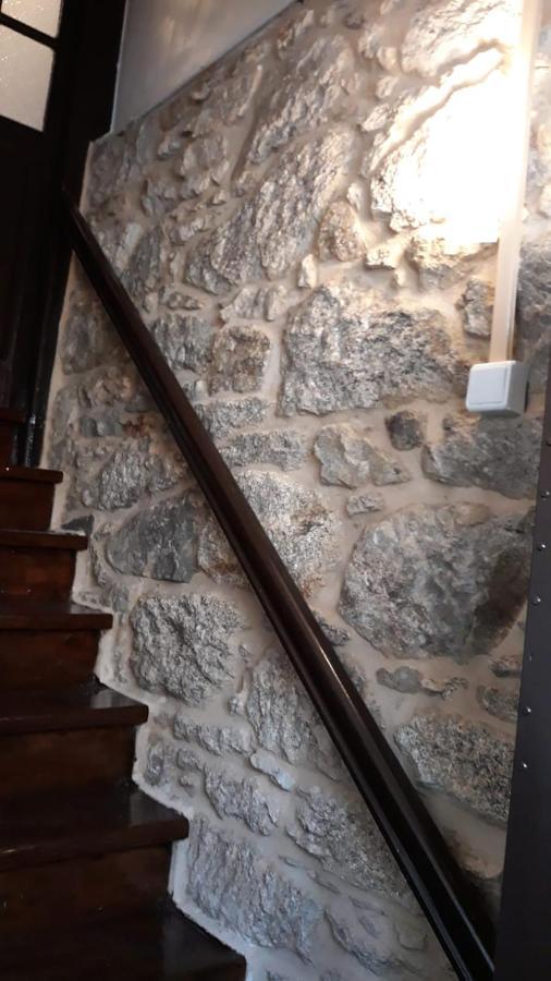 דירות גיטריז Piso Centrico Amplio, Luminoso, En Casa De Piedra מראה חיצוני תמונה